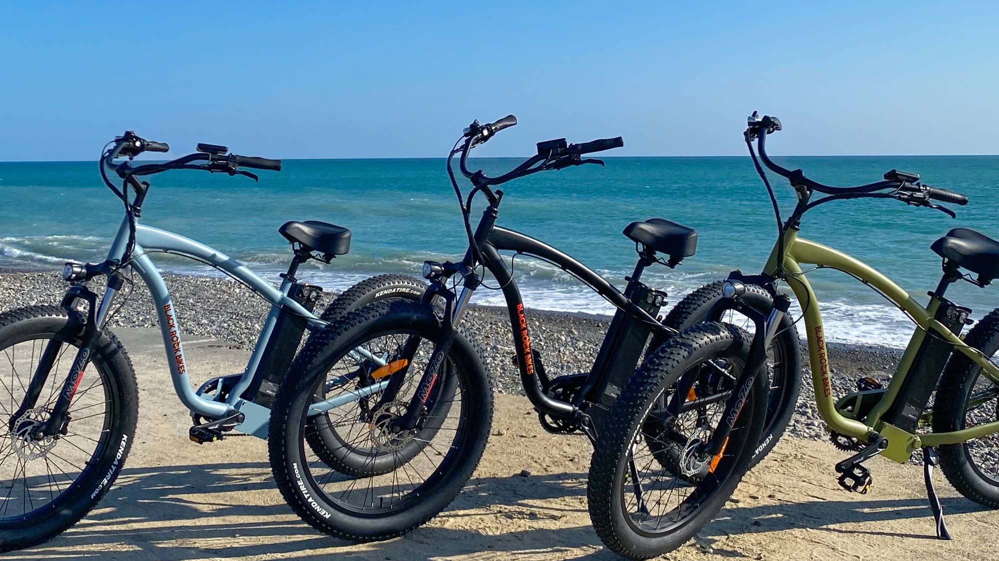 dark rock touring bike